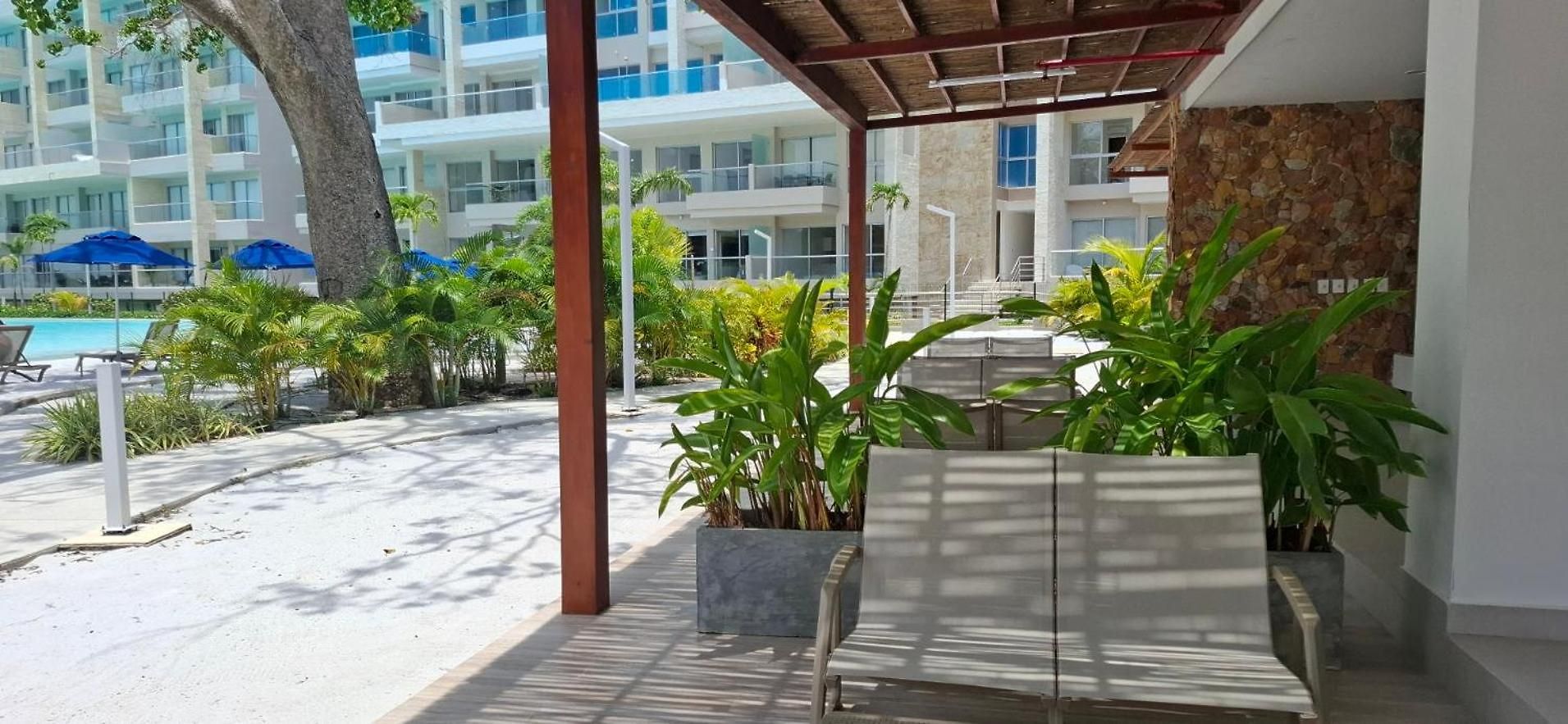 Pure Caribbean Flair In A Secured Family Apartamento Cartagena