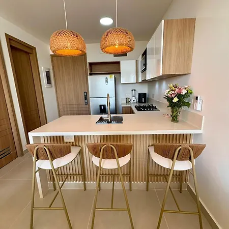Pure Caribbean Flair In A Secured Family Apartamento Cartagena