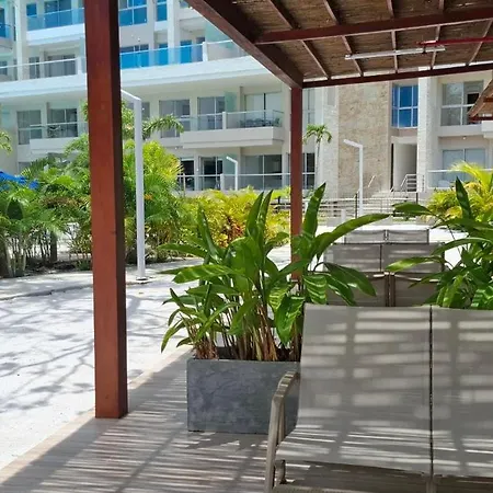 Pure Caribbean Flair In A Secured Family Apartamento Cartagena