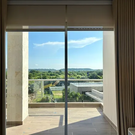 Apartamento Pure Caribbean Flair In A Secured Family *